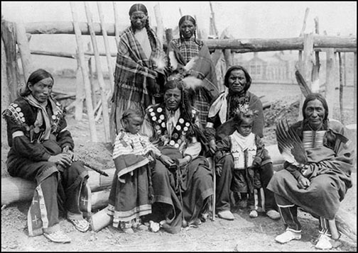 Sioux tribe in traditional dress. Library of Congress photo.