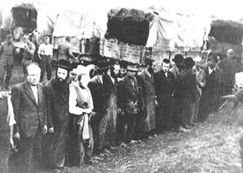 Jews in Brody (city in western Ukraine) detained by German Nazis and awaiting deportation. Ca. 1942-1943.