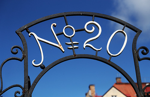 House number, number, no. 20.