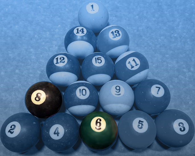 An arrangement of billiard balls.