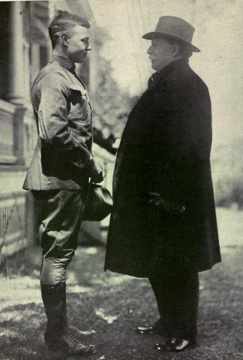 Charles Phelps Taft II with his father, William Howard Taft