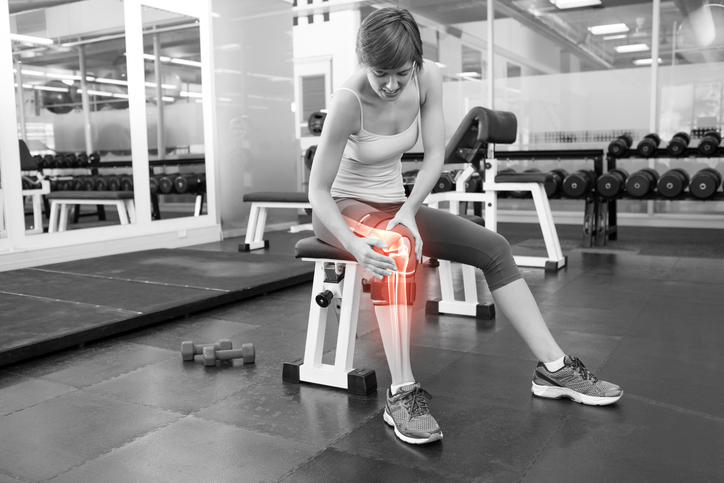 woman with injured knee
