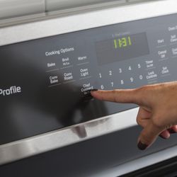 GE Further Automates the Kitchen with Bluetooth-Connected Range Line Up and Over-the-Range Microwave