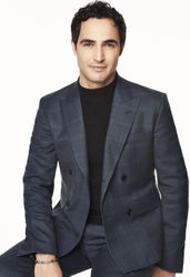 Leading global fashion designer and author Zac Posen