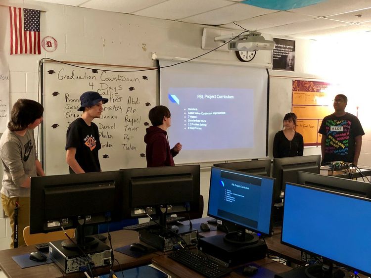 Virtual Classroom Experience with Students