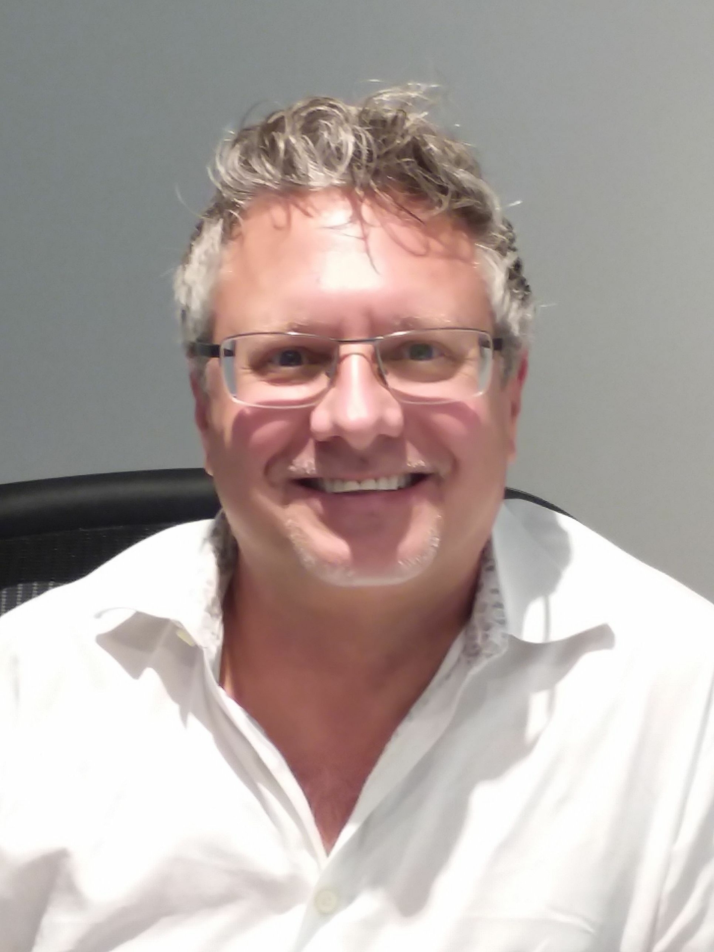 Bob Ostrowski Headshot_Monogram Designer Council