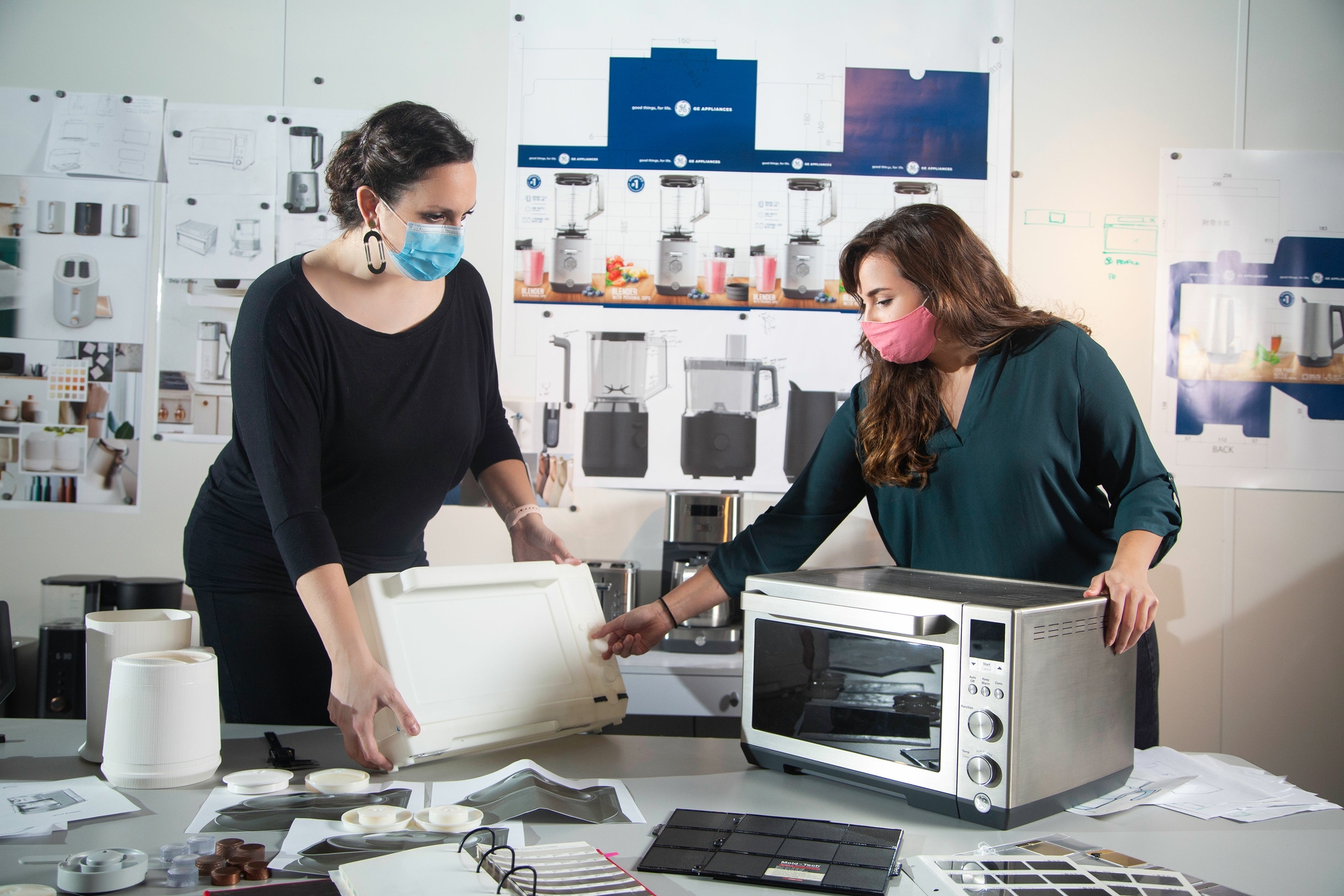 Industrial Designers Lauren Platts and Emily Wise in Louisville, Ky. Use 3D Printed Models to Create Design Details of Small Appliance Products