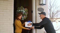 #AirFryApril--Rick Hasselbeck, CCO of GE Appliances, Personally Delivered Hot Air to Consumers