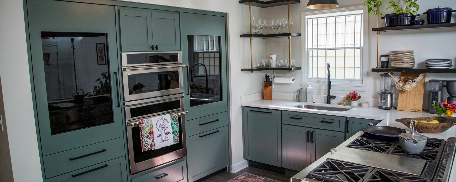 As part of the partnership, Monogram designed the kitchen layout for The LEE Initiative and donated a full suite of its latest professional appliances to be used by the visiting chefs when they are in town for instruction from Chef Edward Lee. As part of the partnership, Monogram designed the kitchen layout for The LEE Initiative and donated a full suite of its latest professional appliances to be used by the visiting chefs when they are in town for instruction from Chef Edward Lee.