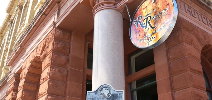 galveston restaurant for couples
