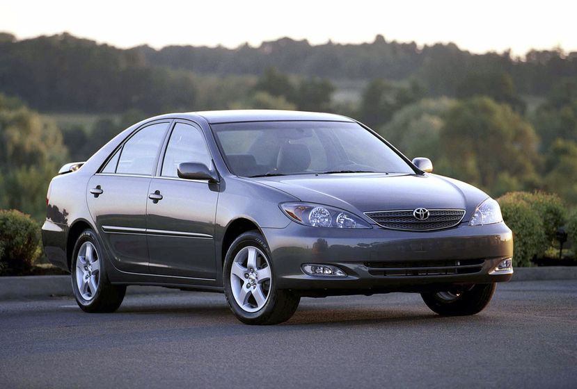 Camry 2002 года