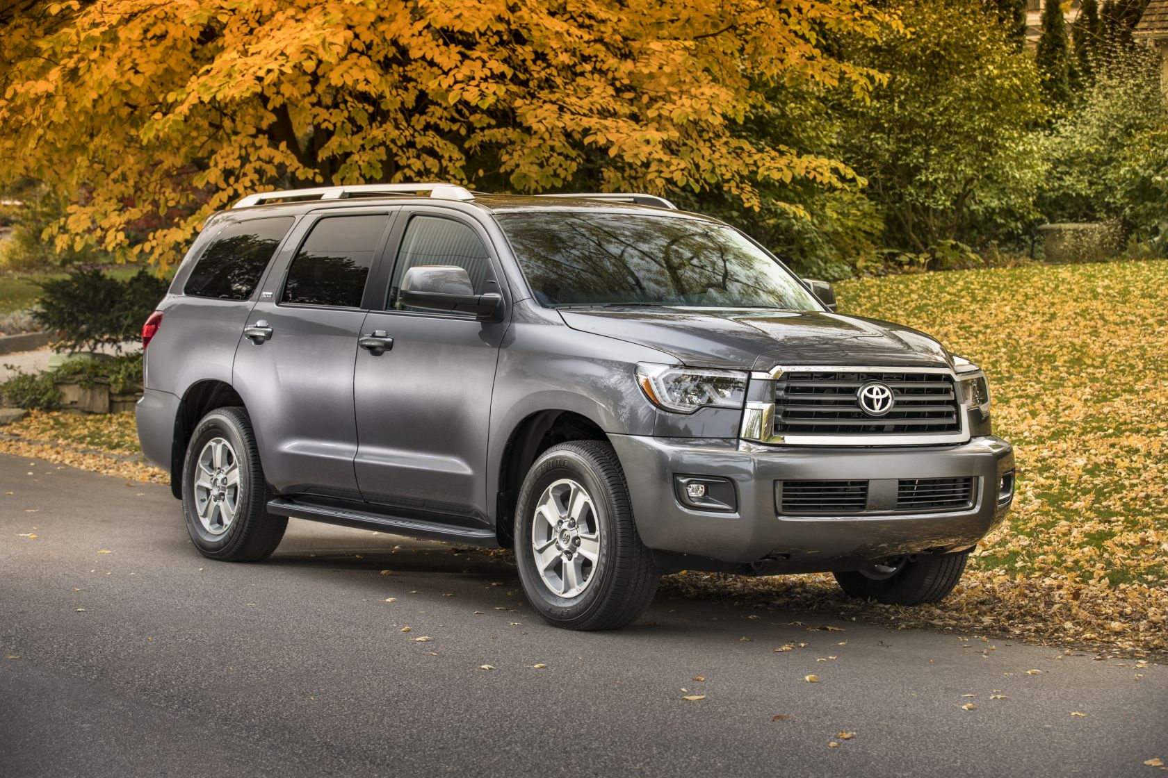 Toyota sequoia вес