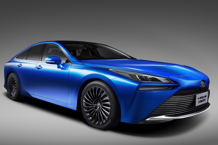 2021 Mirai 003
