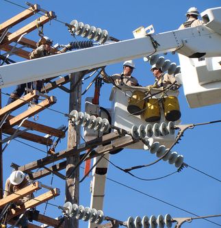 SCE Crews on the Scene: Regular Maintenance Outages Help Lead to Reliable Power 