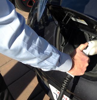 Edison International CEO Says Study Confirms Role of Electric Transportation in Achieving Emissions Goals