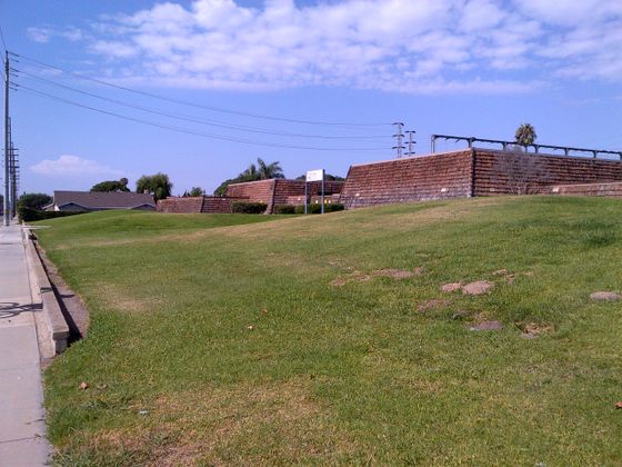 Huntington Beach Drought Tolerant Landscaping Project