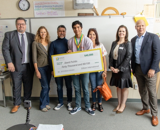 P2019_EDISONSCHOLARS_OXNARDHS-5411