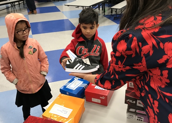 Edison employees recently donated shoes to students at Encinita Elementary in Rosemead.