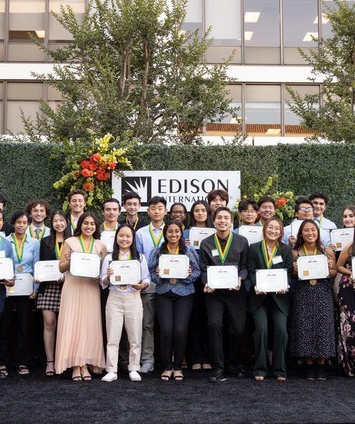 Edison+Scholars+-+Group+Shot cover