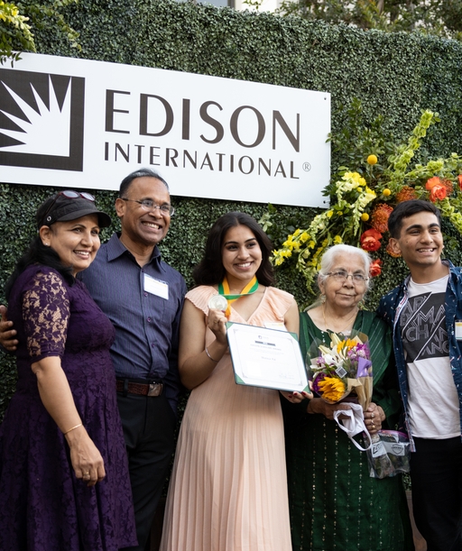 Edison+Scholars+-+Monica+Pal cover