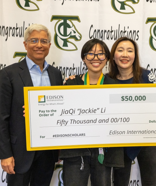 P2023-000+Edison+Scholart+Jackie+Li-9637 cover