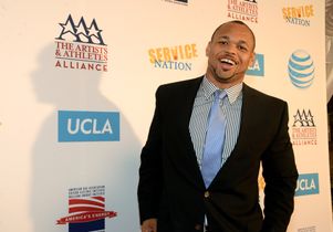NFL Pro-Bowler and Washington Redskins player Lorenzo Alexander