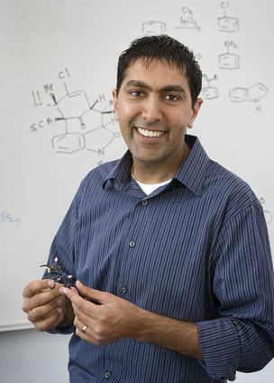Professor Neil Garg