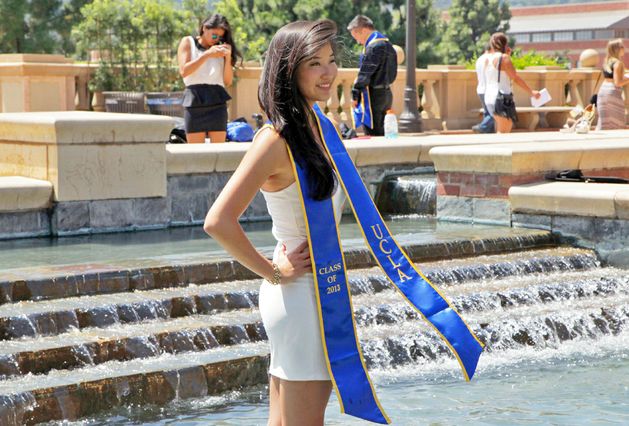 Graduation 2013 - fountain