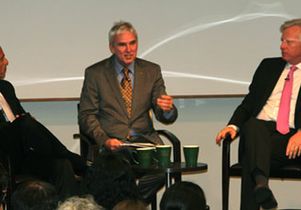 glen-moderating-IMG 3569