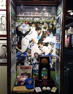 UCLA HOF Baseball champs 2013