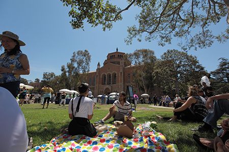 StaffPicnic2-blanket