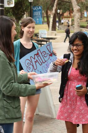 Free cookies on Bruin Walk