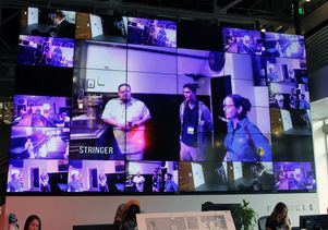 Google Glass monitors