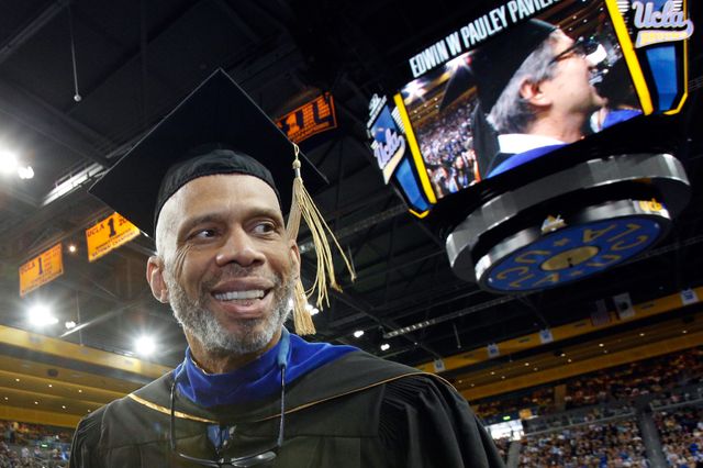 Abdul-Jabbar on the floor