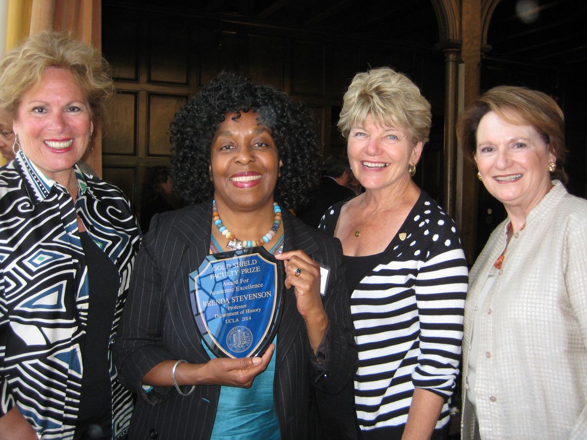 Brenda Stevenson and members of Gold Shield, Alumnae of UCLA. Faculty Prize