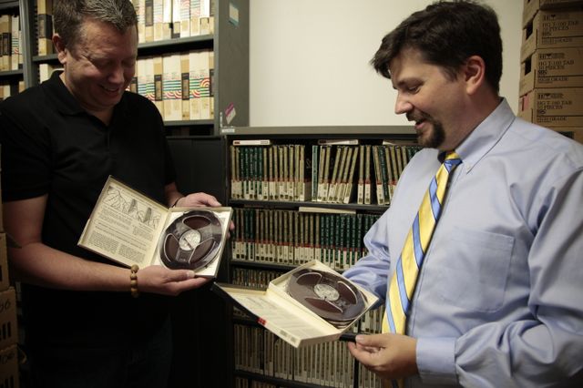 Bolin Groeling and tape