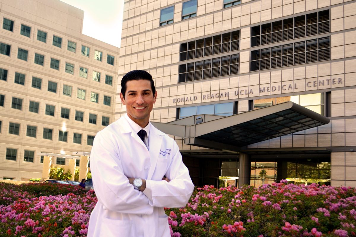 Dr. Jason Roostaeian