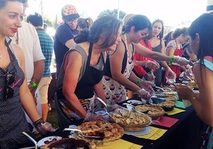 KCRW pie contest at UCLA
