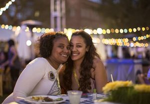 Mom and daughter at UCLA Parents' Weekend