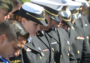 A moment of silence at UCLA's Veterans Day ceremony