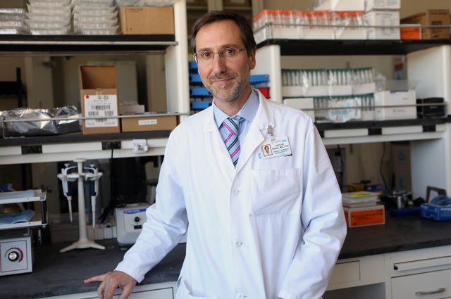 Dr. Antoni Ribas