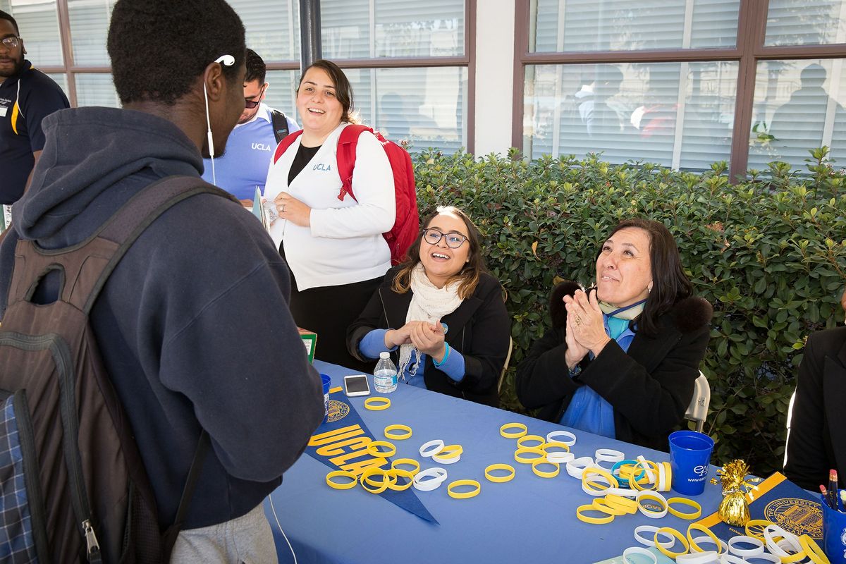 UC Resource Faire at John Muir High School
