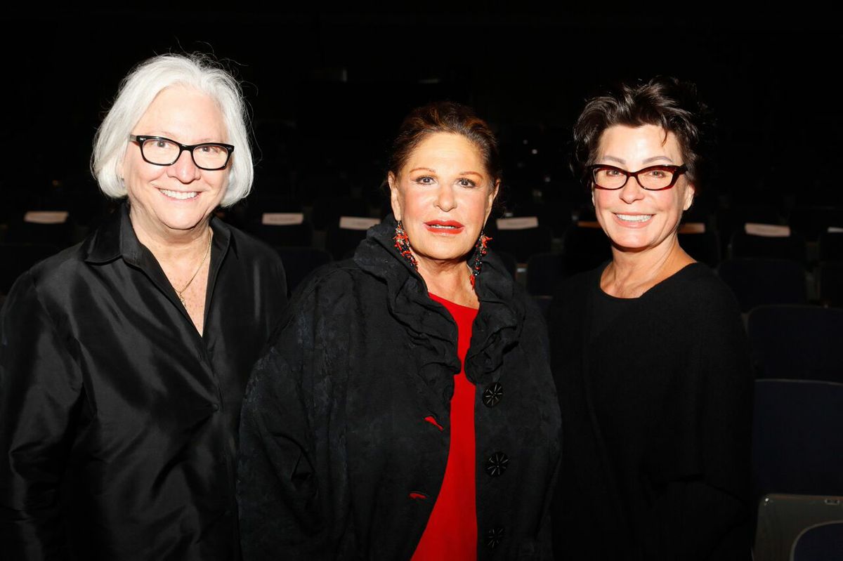 Dean Teri Schwartz, Lainie Kazan and Tina Sinatra