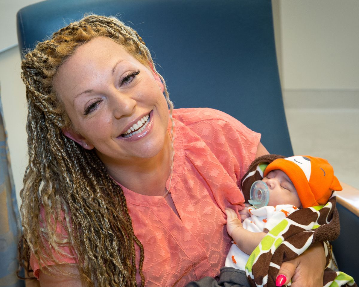 Nicole Eggleston and her five-week-old son Dravyn