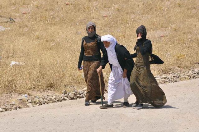 Yazidi-women_large-yi-2gy