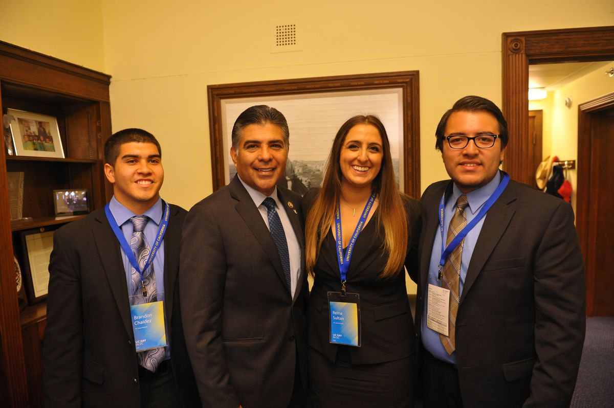 UCLA students with Congressmember Tony Cardenas