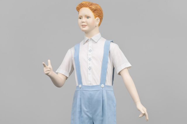 'Boy, 1992' - Charles Ray