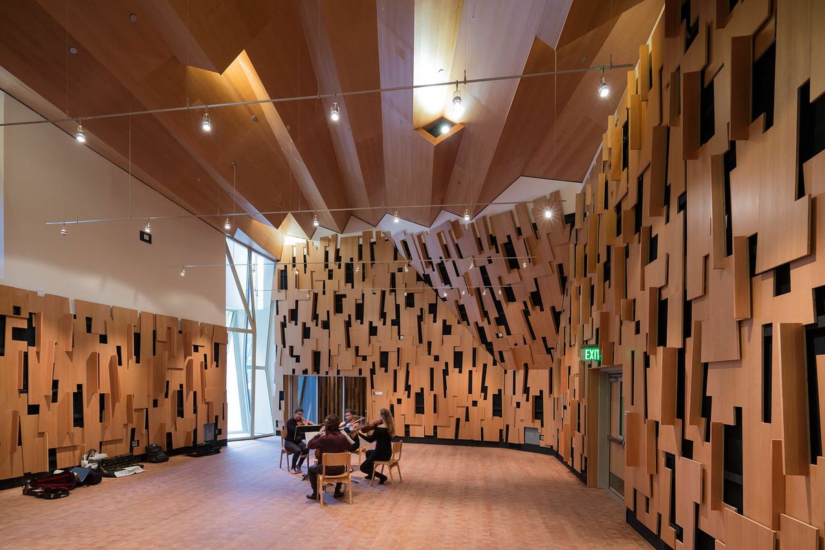 Evelyn and Mo Ostin Music Center interior
