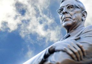 John Wooden statue