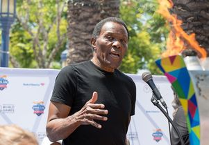 Rafer Johnson speaks at torch relay